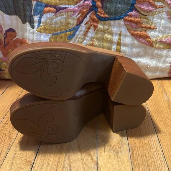 NEW Franco Sarto Tan Katra Clog Block Heel Slip On Platform Mule Size 10 - Picture 7 of 11